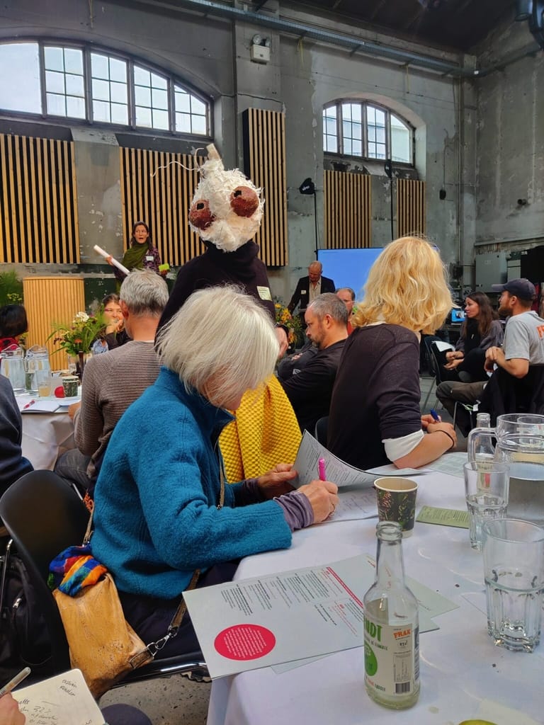 Biodiversitetskonference for København 2050 plan. Taler Ida Dalsgaard Nicolaisen "Extinction Rebellion kalder til oprør" Billede taget af Zelin a Elex Petersen den 21. september 2021.